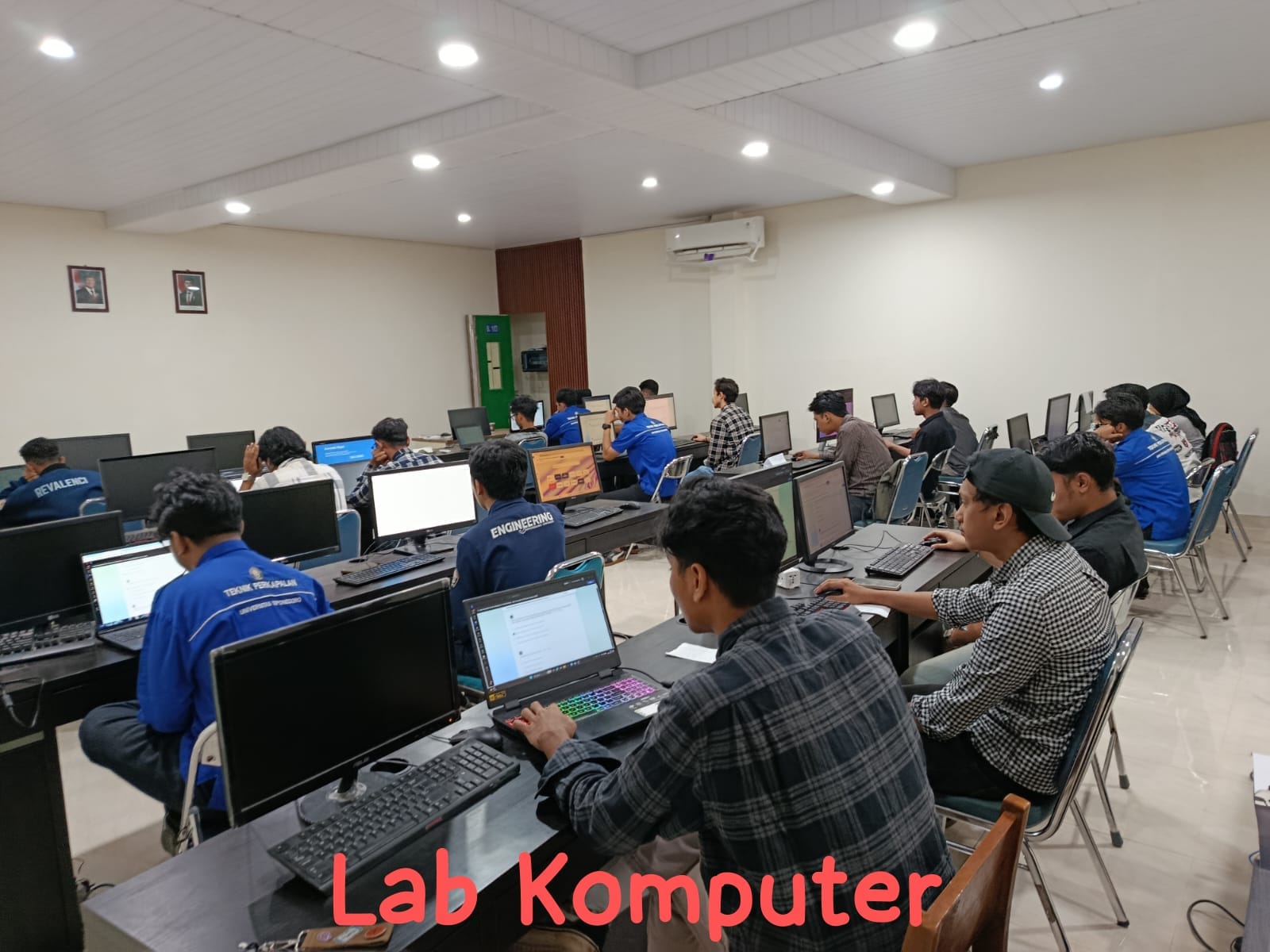Lab Komputer Kpl 1